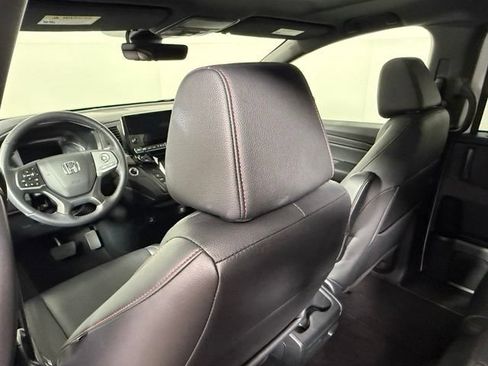 Used 2024 Honda Odyssey Sport image 36