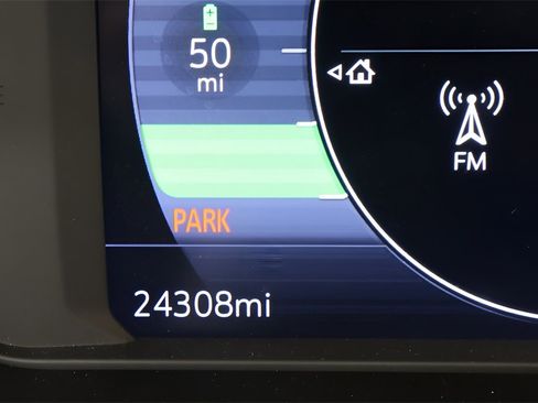 Used 2023 Chevrolet Bolt EUV Premier image 12