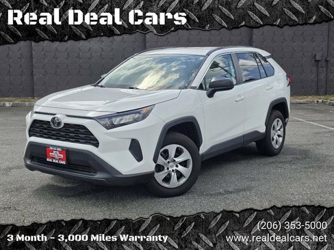 Used 2019 Toyota RAV4 LE AWD/4WD image 1