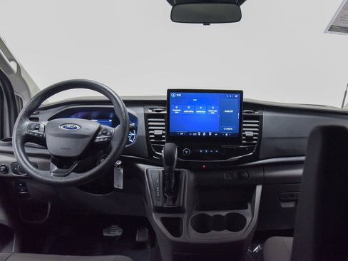 Used 2023 Ford Transit 350 XLT image 25