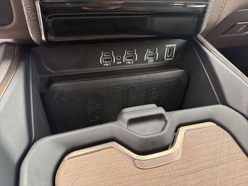 Used 2025 RAM 1500 Limited image 20
