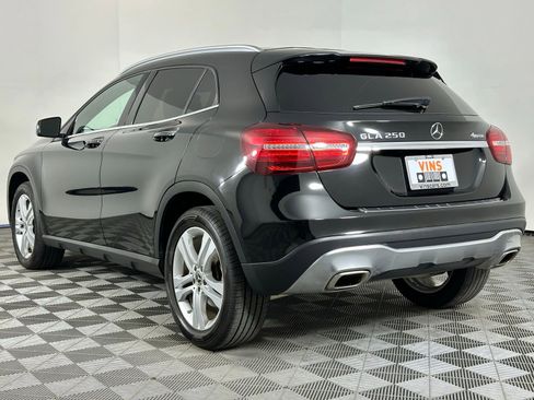 Used 2020 Mercedes-Benz GLA 250 4MATIC image 35