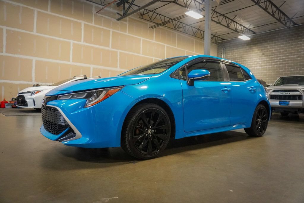 Used 2021 Toyota Corolla XSE FWD image 2