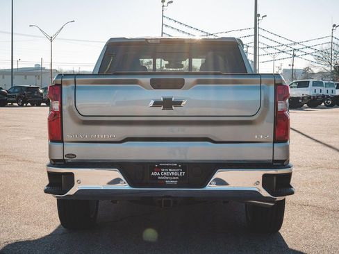 Used 2024 Chevrolet Silverado 1500 LTZ w/ LTZ Convenience Package II AWD/4WD image 9