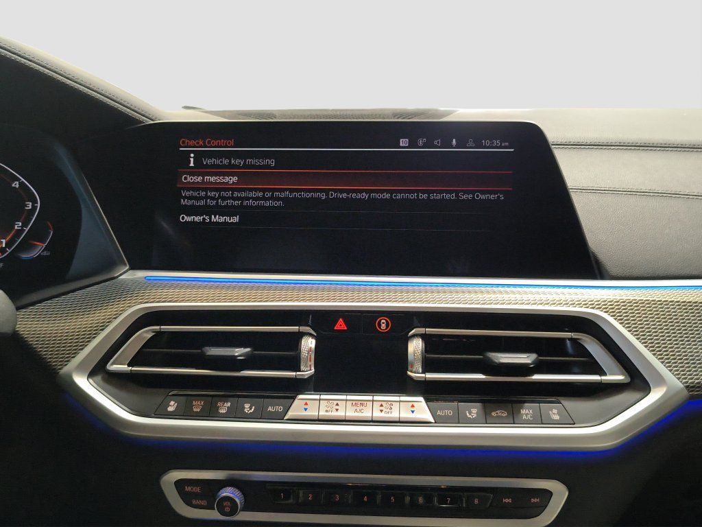 Used 2021 BMW X6 M50i AWD/4WD image 16