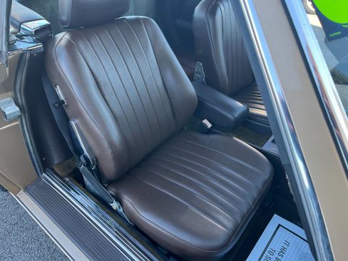 Used 1987 Mercedes-Benz 560 SL image 27