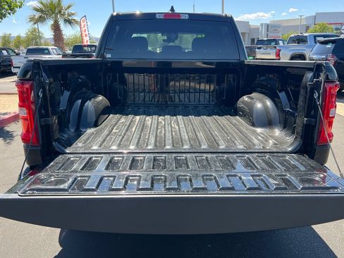 Used 2025 RAM 1500 Big Horn RWD image 20