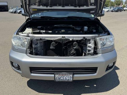 Used 2012 Toyota Sequoia SR5 AWD/4WD image 43