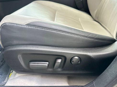 Used 2017 Lexus RX 350 FWD w/ Premium Package image 14