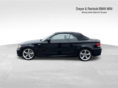 Used 2011 BMW 135i Convertible image 8