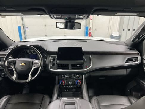 Used 2021 Chevrolet Suburban LT AWD/4WD image 10