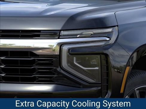 New 2026 Chevrolet Suburban LS image 11