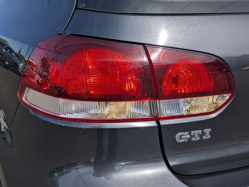 Used 2012 Volkswagen GTI 2-Door image 11