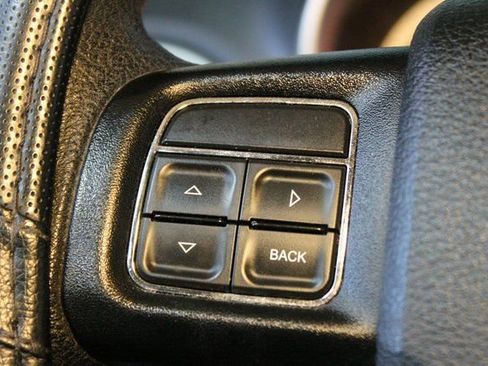 Used 2015 Dodge Journey FWD image 22