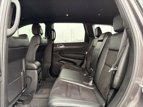 Used 2021 Jeep Grand Cherokee Laredo X image 11