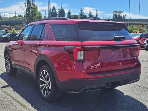 New 2026 Ford Explorer ST-Line AWD/4WD image 3