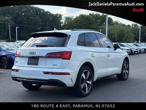 Used 2024 Audi Q5 2.0T Premium Plus w/ Premium Plus Package AWD/4WD image 5