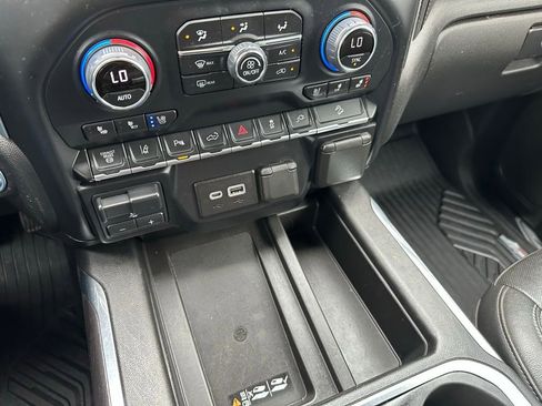 Used 2020 Chevrolet Silverado 2500 LTZ w/ LTZ Texas Edition image 25