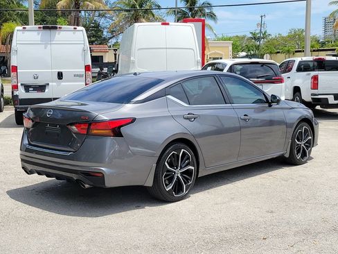 Certified 2023 Nissan Altima 2.5 SR FWD image 6