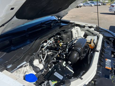 Used 2023 Ford Explorer XLT w/ Equipment Group 202A image 33