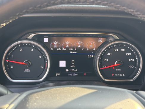 Used 2022 Chevrolet Silverado 2500 LTZ w/ LTZ Premium Package image 14