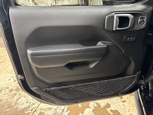 Certified 2024 Jeep Wrangler Rubicon image 14