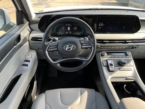 Used 2024 Hyundai Palisade SEL FWD image 11