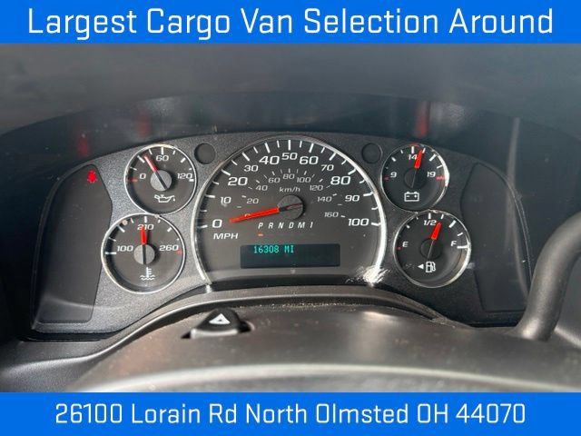 Used 2025 Chevrolet Express 2500 w/ Driver Convenience Package RWD image 34