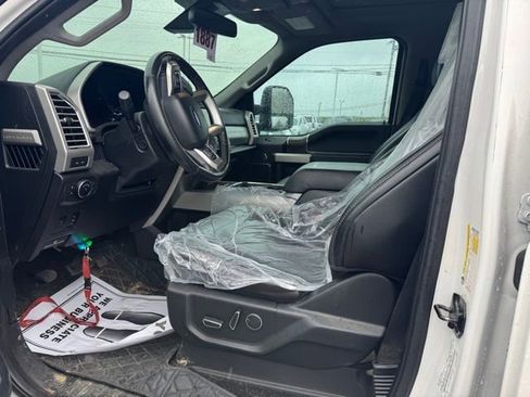 Used 2017 Ford F250 Lariat w/ Lariat Ultimate Package image 8