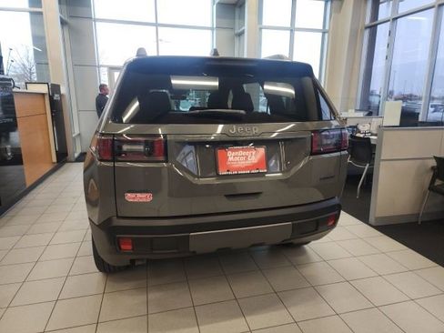 New 2026 Jeep Cherokee Laredo AWD/4WD image 15