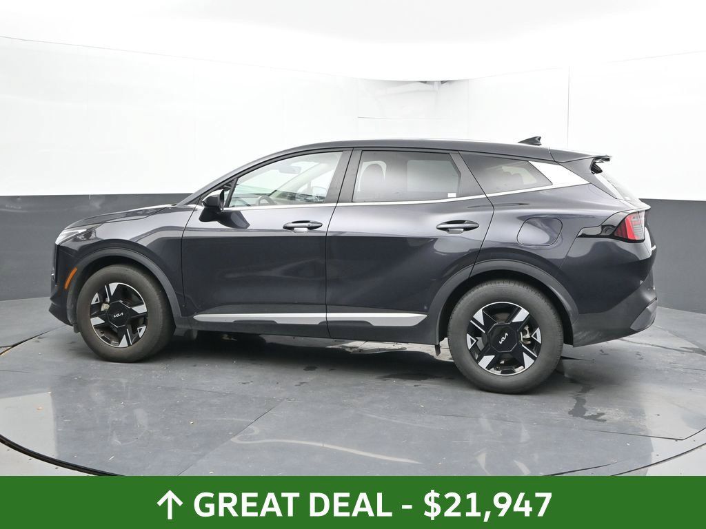 Used 2026 Kia Sportage LX FWD image 10