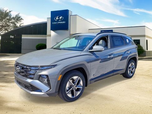 New 2026 Hyundai Tucson SEL FWD image 2