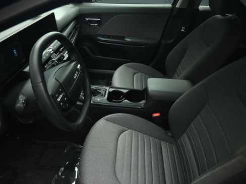 Certified 2025 Kia K4 EX FWD image 52