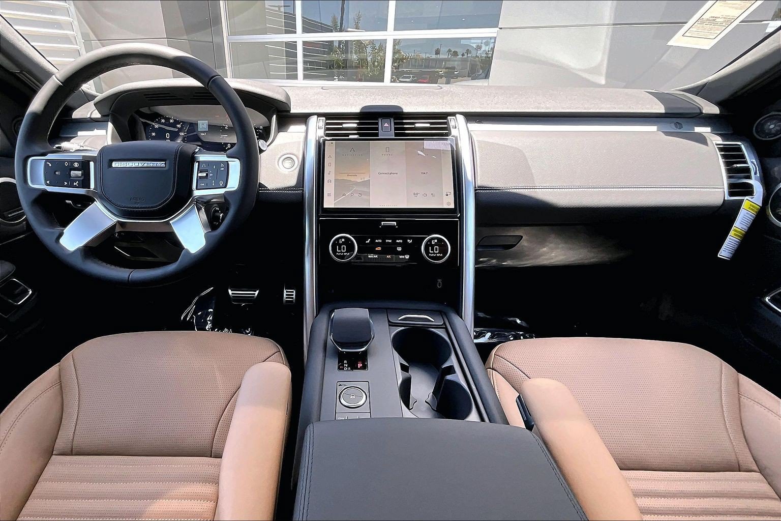New 2026 Land Rover Discovery Limited Edition AWD/4WD image 5