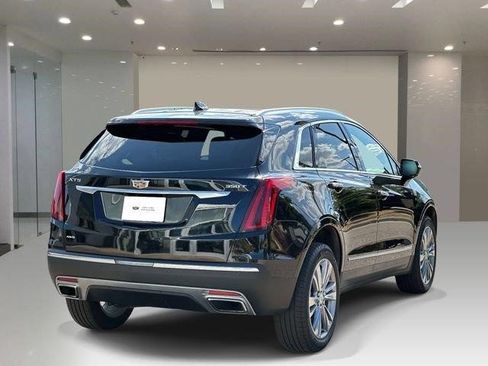 Certified 2023 Cadillac XT5 Premium Luxury AWD/4WD image 4