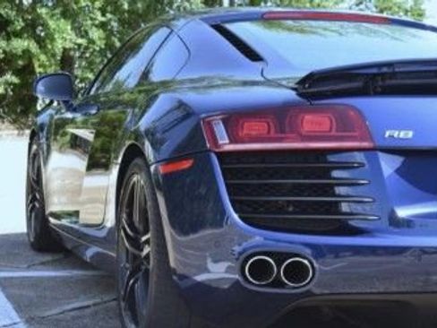 Used 2008 Audi R8 V8 image 9