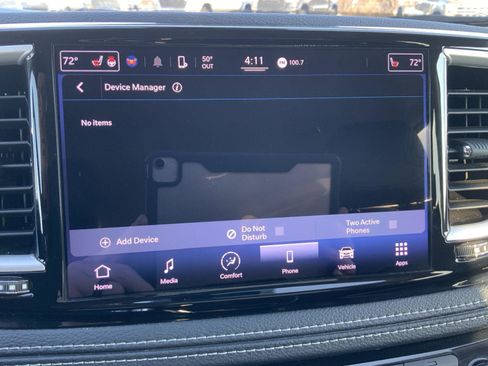 Used 2022 Chrysler Pacifica Touring-L image 40