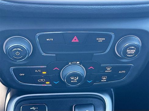 Used 2021 Jeep Compass 80th Special Edition w/ Sun and Sound Group image 16