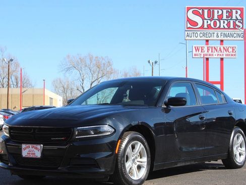 Used 2023 Dodge Charger SXT RWD image 7