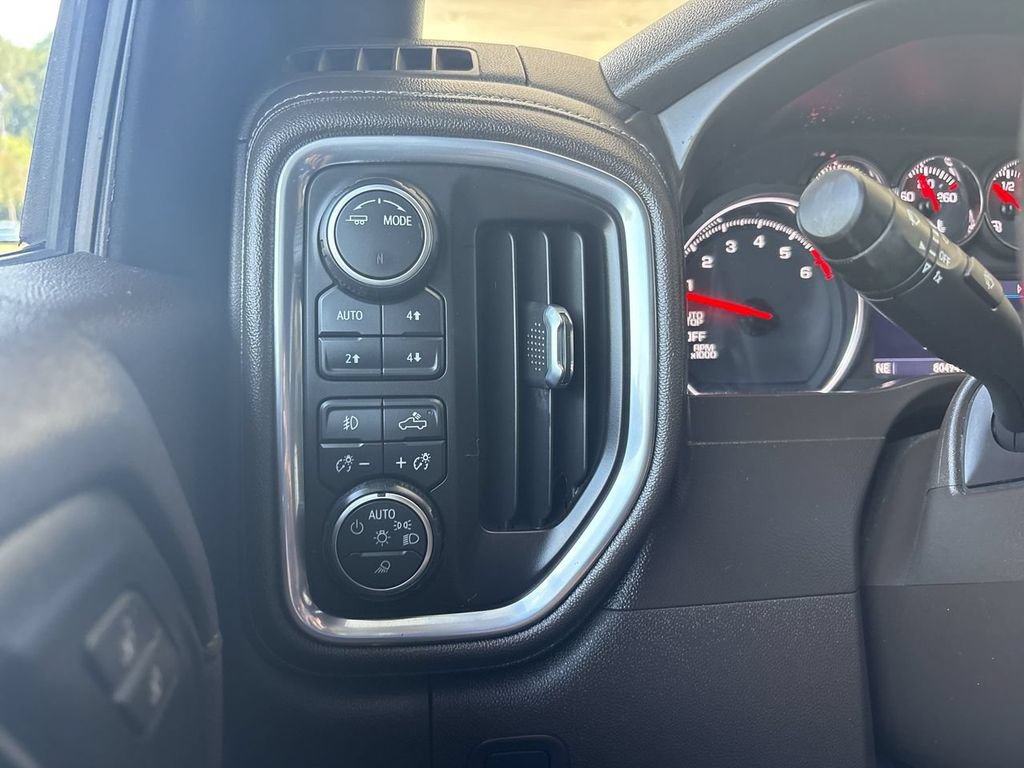 Certified 2021 Chevrolet Silverado 1500 RST w/ All Star Edition Plus AWD/4WD image 17