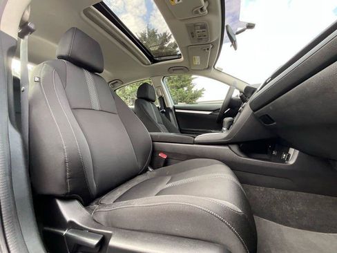Used 2018 Honda Civic EX image 12