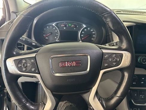 Used 2020 GMC Terrain SLT w/ Preferred Package AWD/4WD image 13