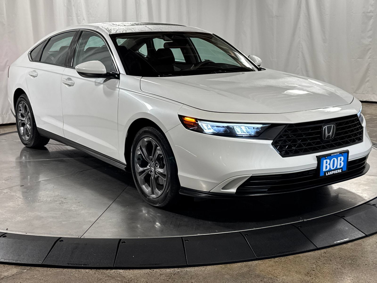 Certified 2023 Honda Accord EX image 7