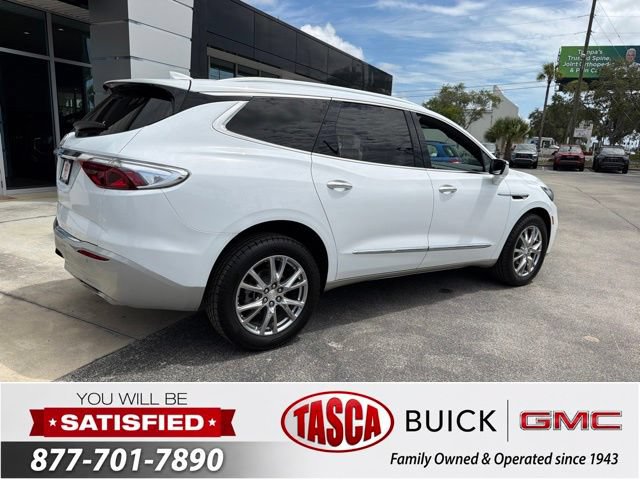 Used 2022 Buick Enclave Premium AWD/4WD image 9