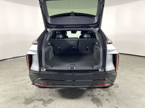 Used 2026 Cadillac Lyriq Sport image 27