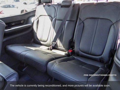 Used 2023 Jeep Grand Wagoneer Series II image 25