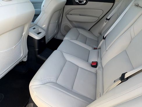 New 2026 Volvo XC60 T8 Ultra w/ Protection Package Premier image 22