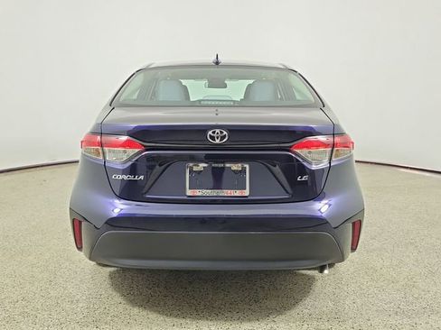 Used 2023 Toyota Corolla LE FWD image 6
