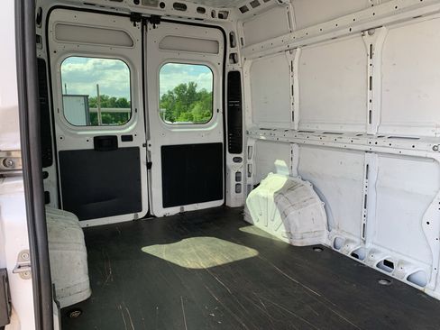 Used 2023 RAM ProMaster 2500 image 31
