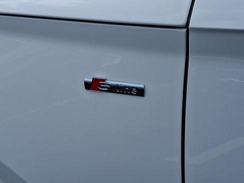 Certified 2024 Audi Q5 2.0T Premium image 33